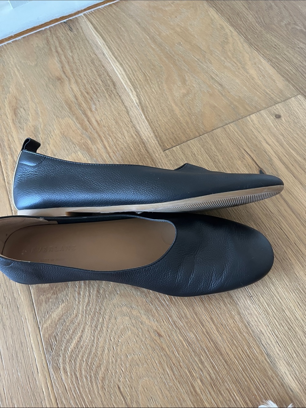 Everlane Black Leather Slip-On Ballet Flats - Picture 7 of 7
